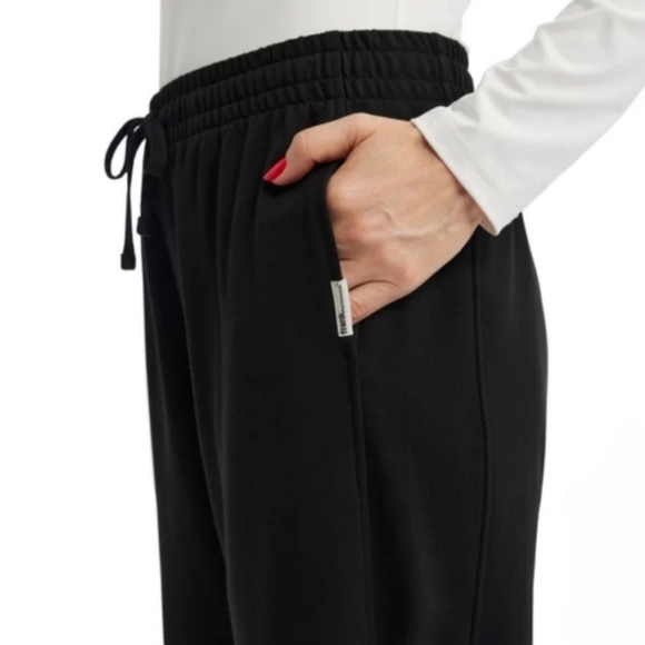 Frank & Oak Ultra-Soft Ladies' Lounge Pants - 2 Pack, Green and Black - Picture 10 of 10